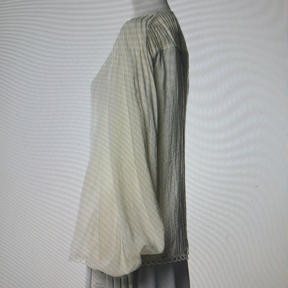 NWOT Jonathan Simkhai Blouse.  Size Medium - Picture 2 of 4